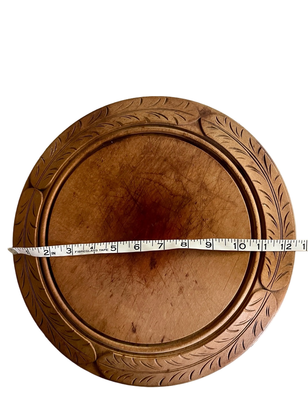 Vintage Hand-Carved Wooden Breadboard Leaf Motif Harvest Cheeseboard - Picture 5 of 6
